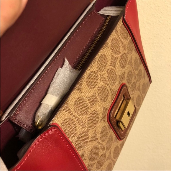 NWT COACH COURIER
CARRYALL 23 SET - Picture 8 of 14